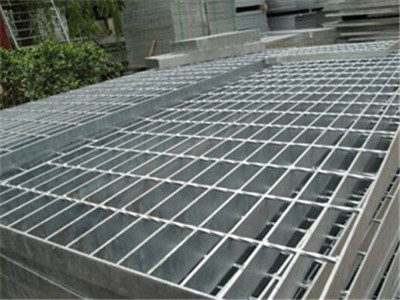 浸鋅化工鋼格板